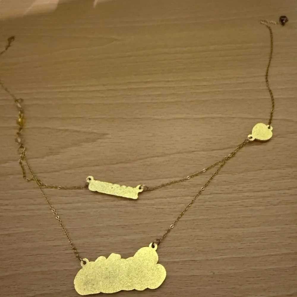 Barbie Malibu Gold Necklace - Picture 5 of 5